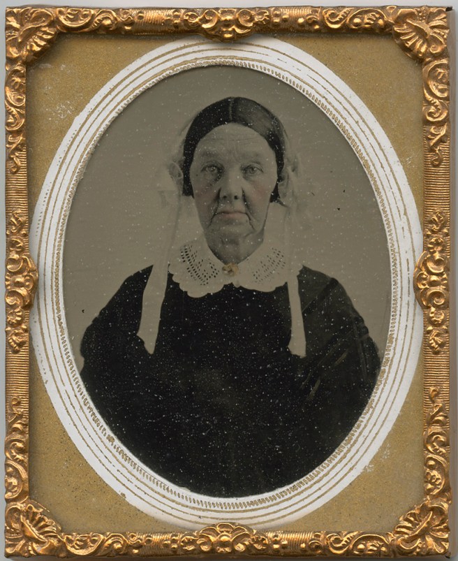 9thPlateOldWomanMatRubyAmbro